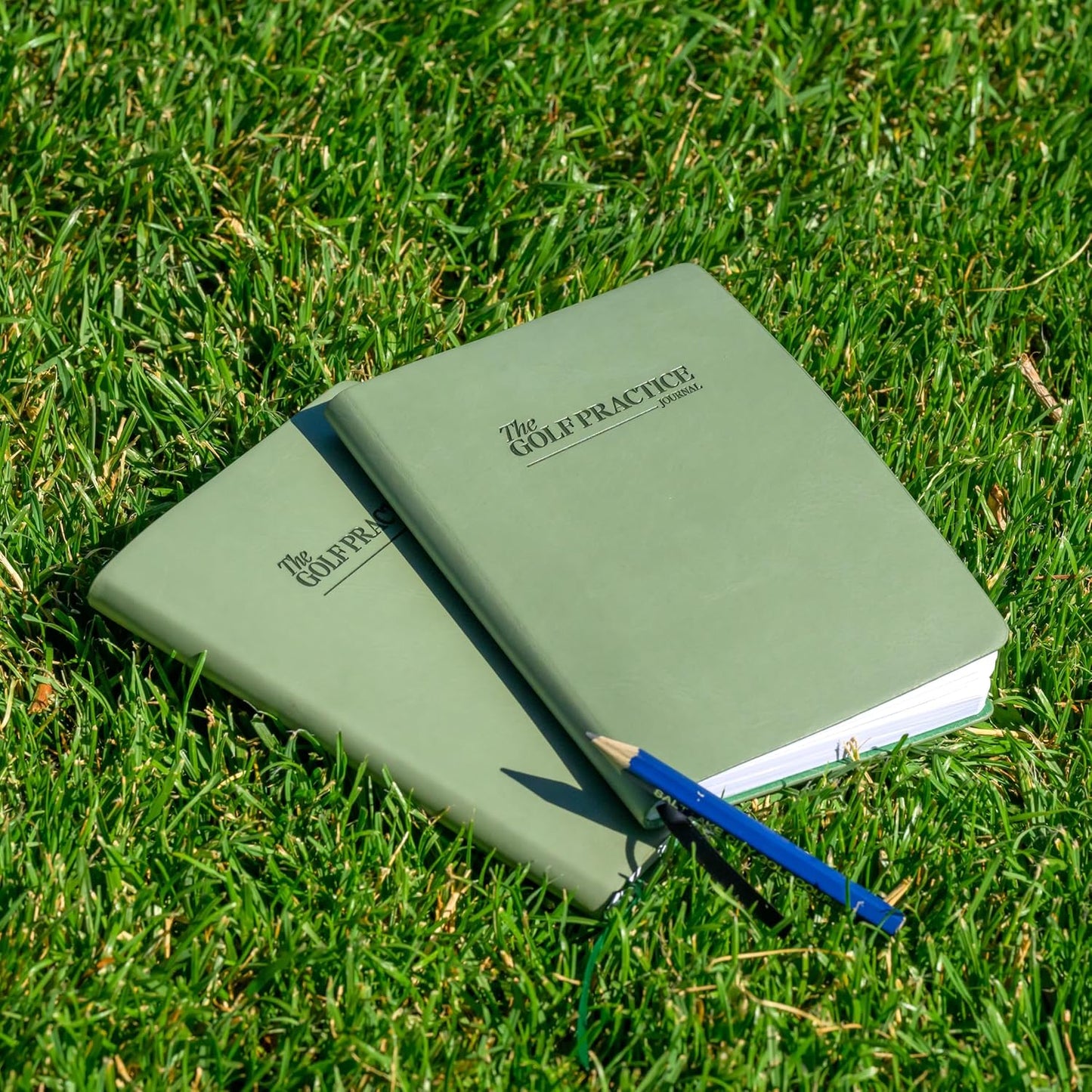 Maximize Your Practice, Track Progress, and Elevate Your Golf Game with Research-Backed Strategies, Stylish Leather Design, Track Club Yardages